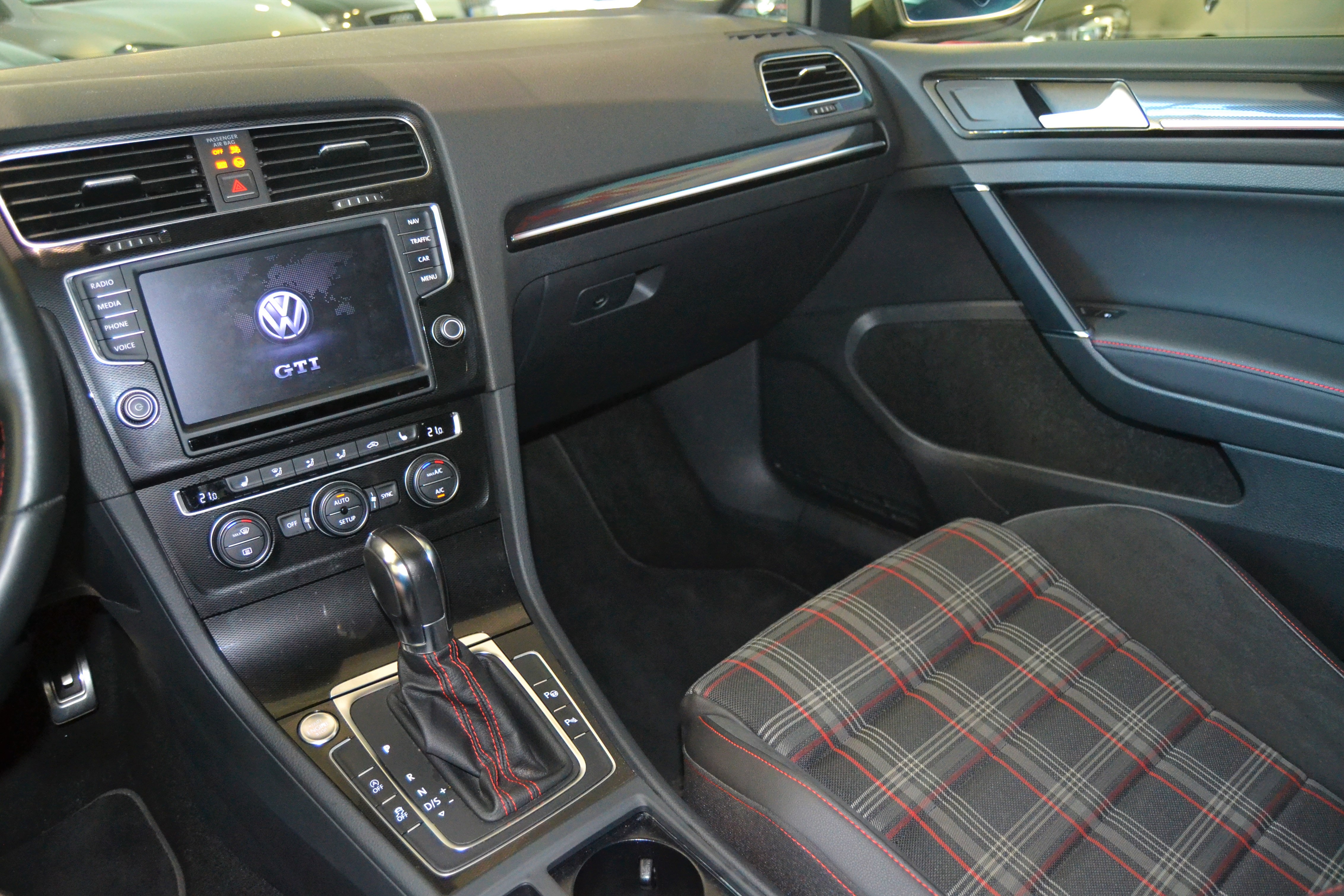 Dynaudio shop golf 7