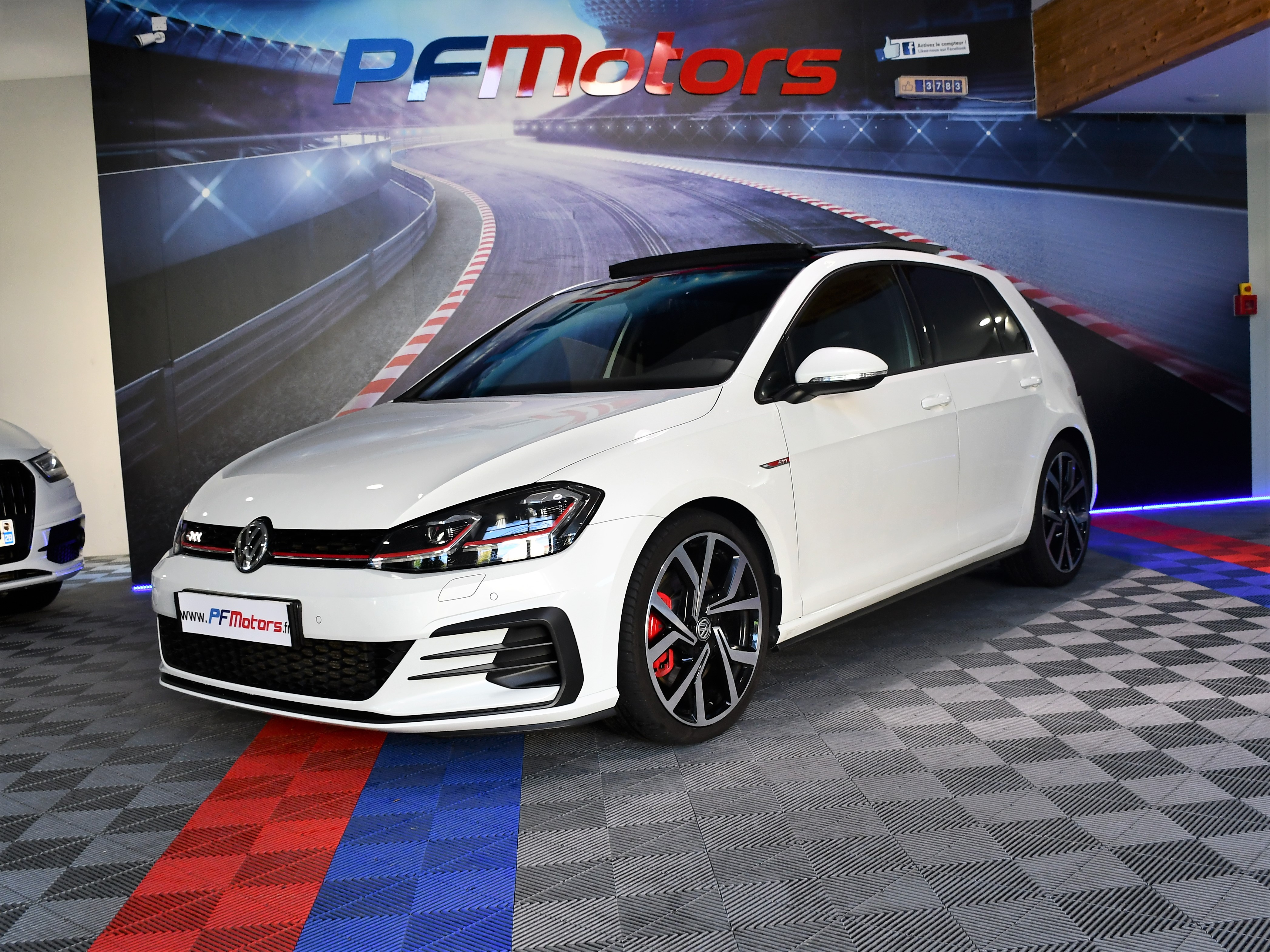 Volkswagen golf 7 GTI Performance 2.0 TSI 245 DSG Facelift GPS Virtual  Cockpit TO Caméra Keyless ACC Garantie 06/2022 ou 100 000 km - Pf Motors