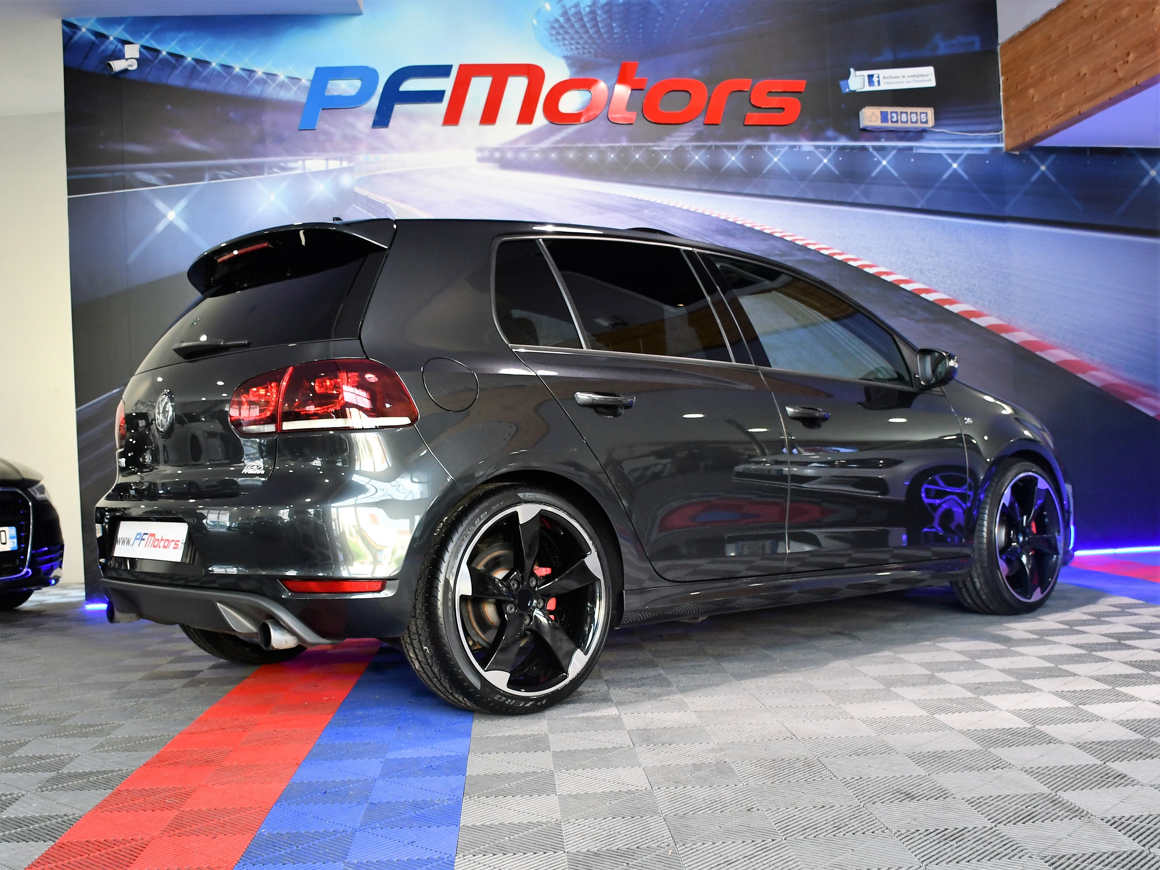 Volkswagen Golf 6 GTI édition 35 Futur Collector DSG GPS TO DCC Sièges nid  d'abeilles Parc assist Gris Carbone JA 19 - Pf Motors