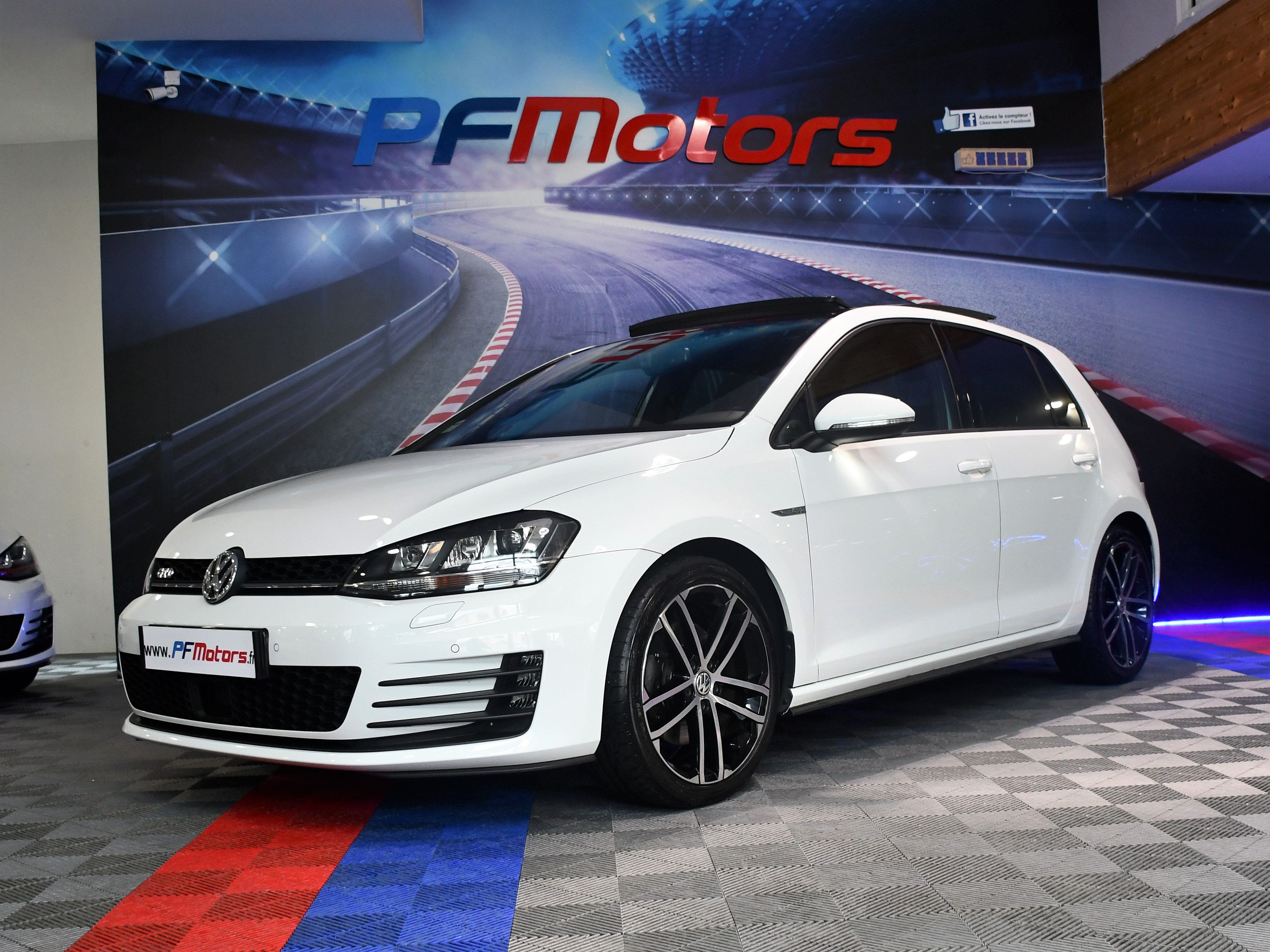 Volkswagen Golf 7 GTD 2.0 TDI 184 Boite 6 GPS Front TO Mode