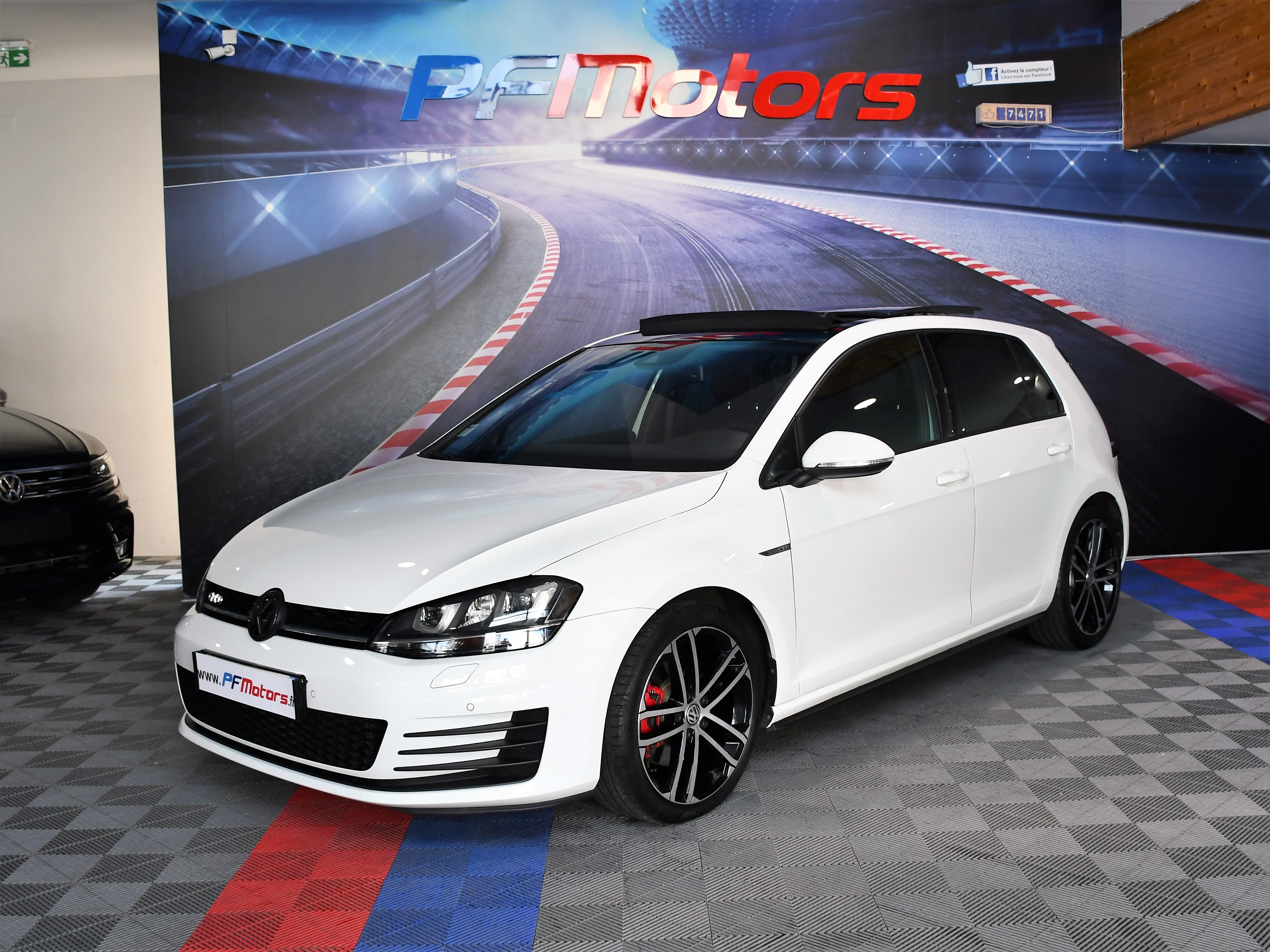 Volkswagen Golf 7 GTD 2.0 TDI 184 DSG GPS Pro Sport and Sound TO Attelage  Mode App Connect JA 18 - Pf Motors