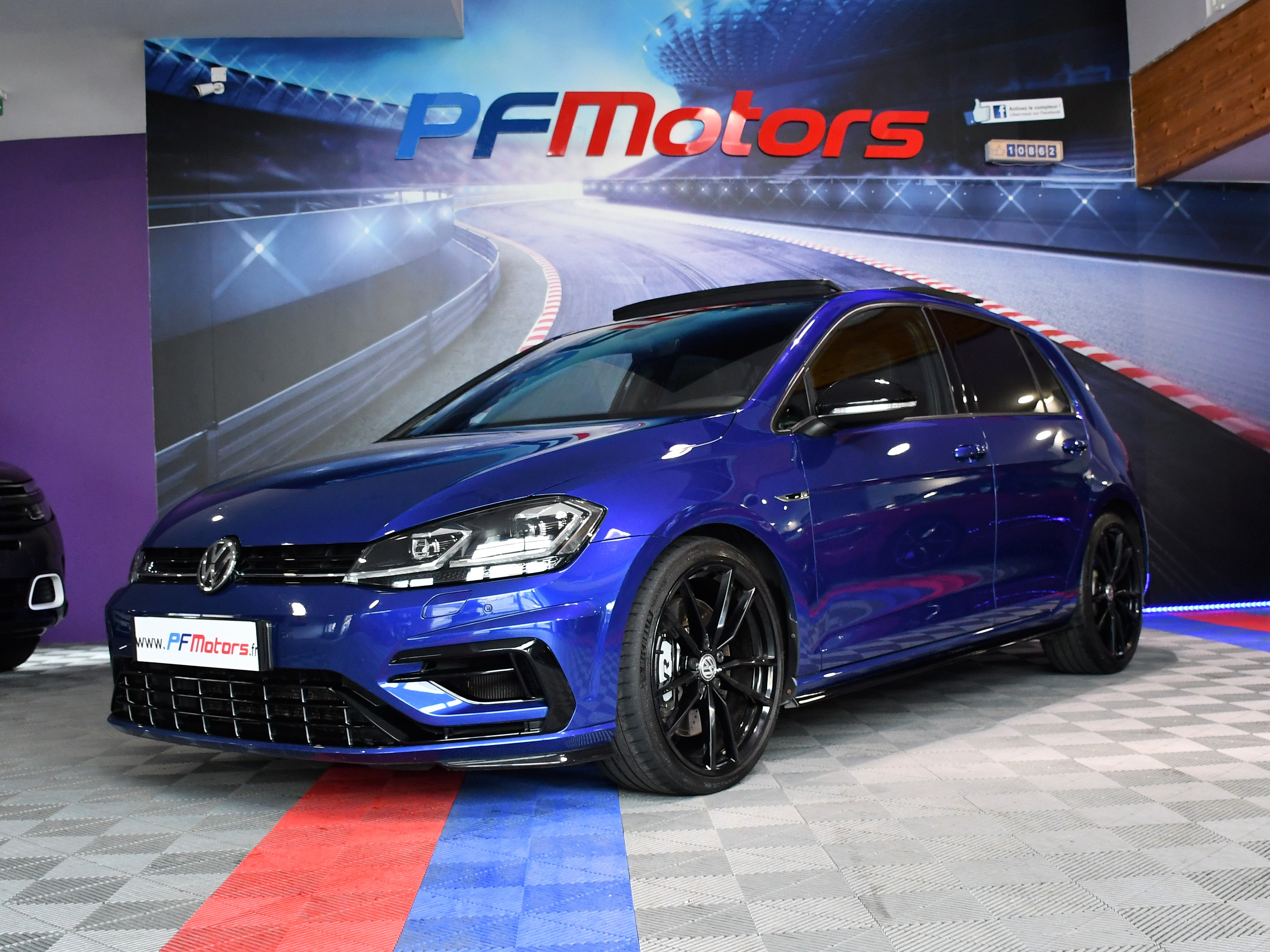 Volkswagen Golf 7 R Facelift 2.0 TSI 310 DSG 7 4Motion GPS Virtual TO AKRAPOVIC DCC Dynaudio LED Keyless JA 19 Pretoria Bleu Lapiz Pf Motors