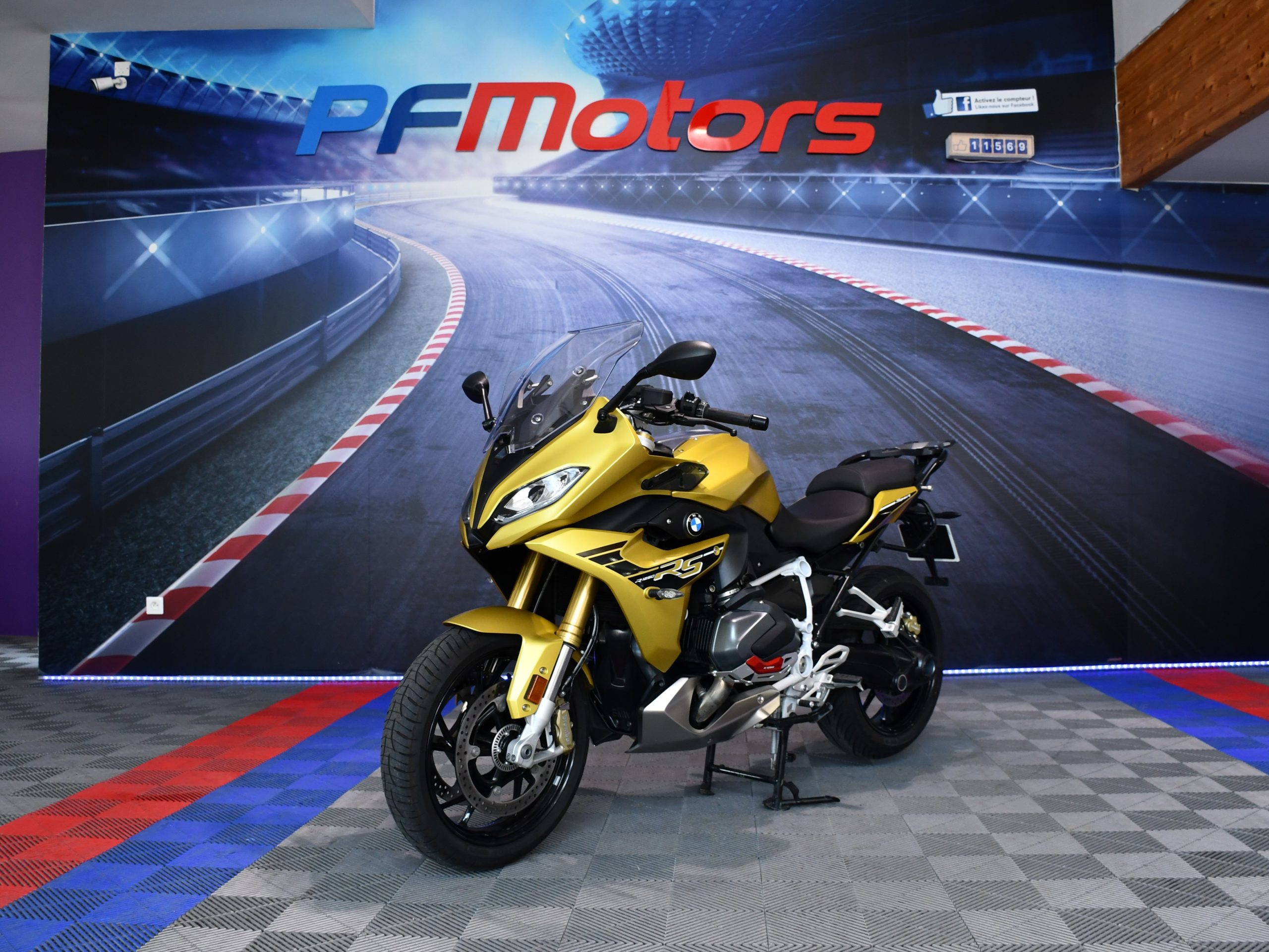 BMW Motorrad R 1250 RS Keyless Suspension active Prepa GPS Plein phare auto  Poignée chauffante BREMBO - Pf Motors