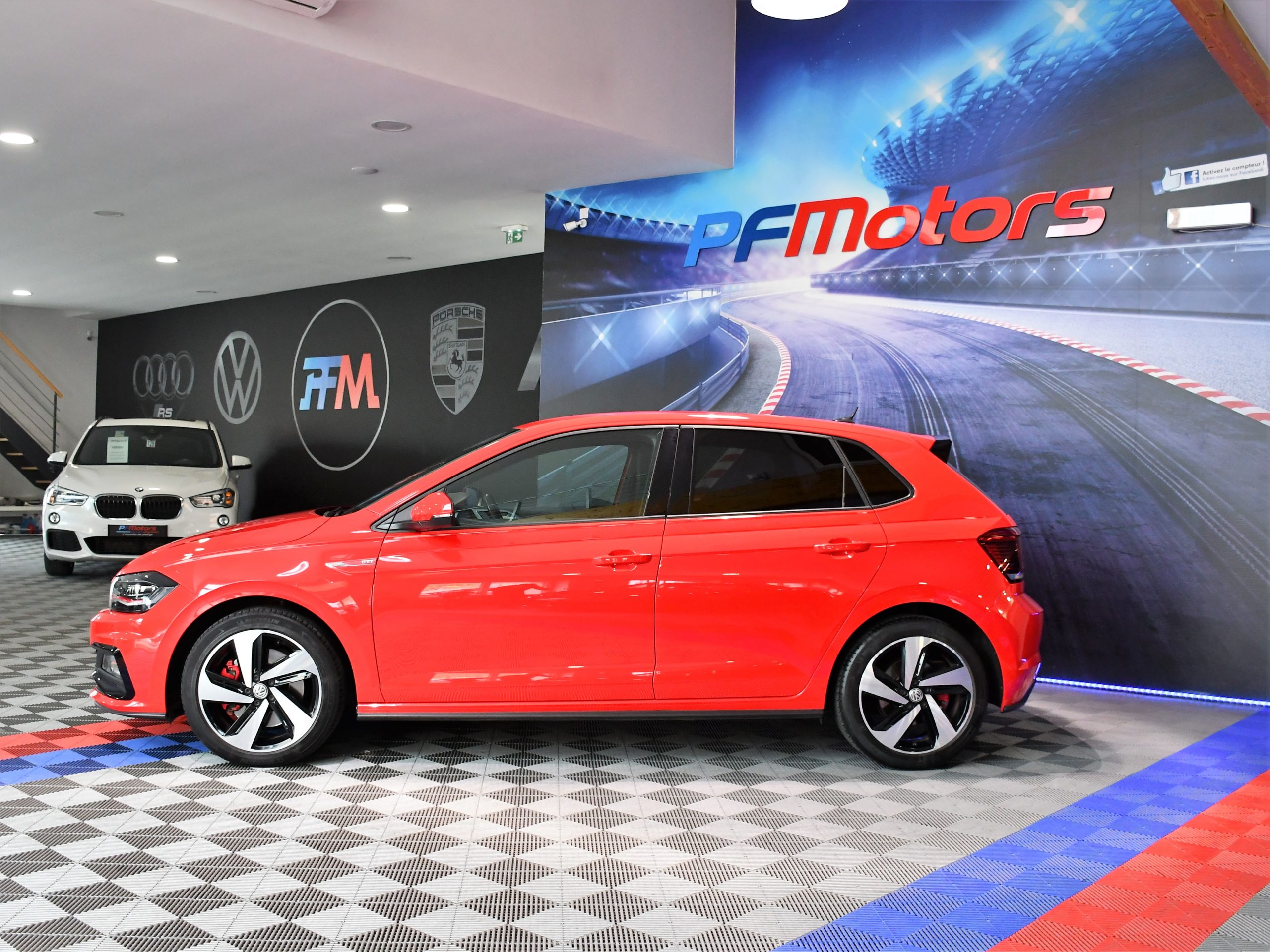 Volkswagen Polo GTI 2.0 TSI 200 DSG GPS App Connect Front ACC Caméra  Virtual JA 17 - Pf Motors