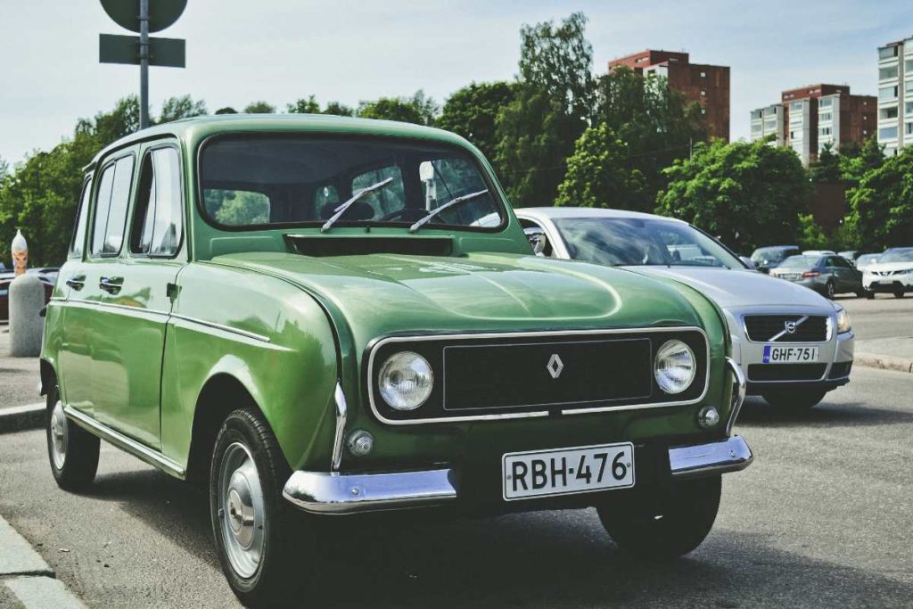 Renault 4