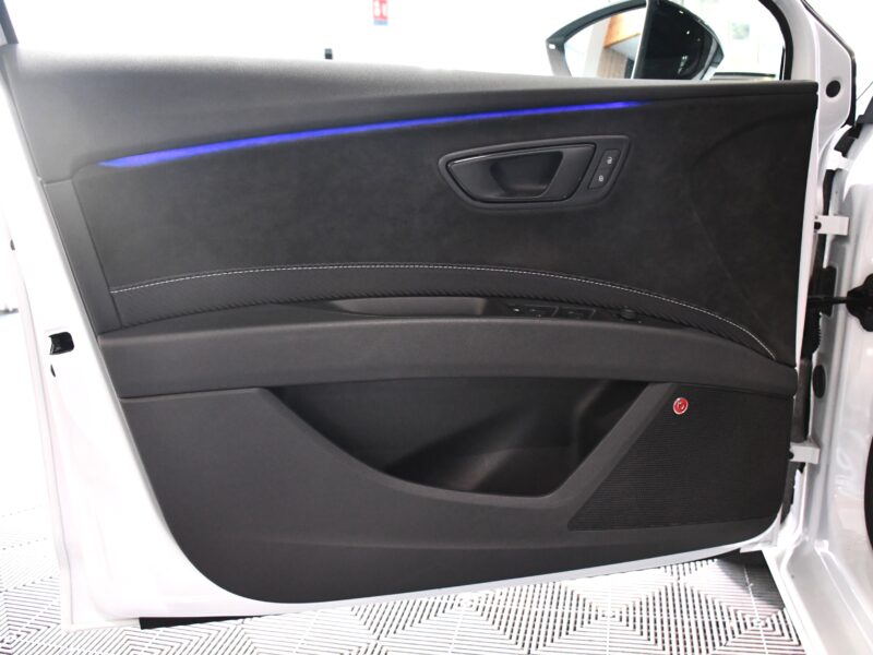 Séat Léon CUPRA ST 2.0 TSI 290 DSG GPS Virtual Beats Front ACC DCC TO LED JA 19
