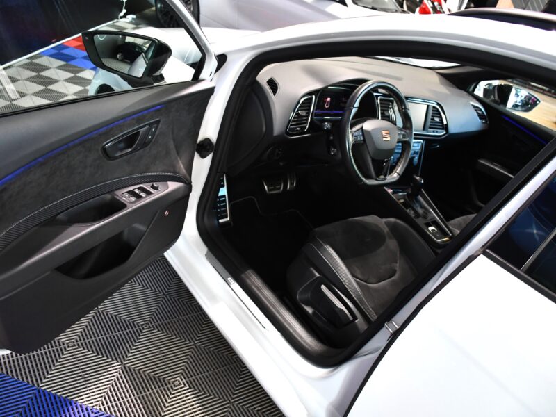 Séat Léon CUPRA ST 2.0 TSI 290 DSG GPS Virtual Beats Front ACC DCC TO LED JA 19